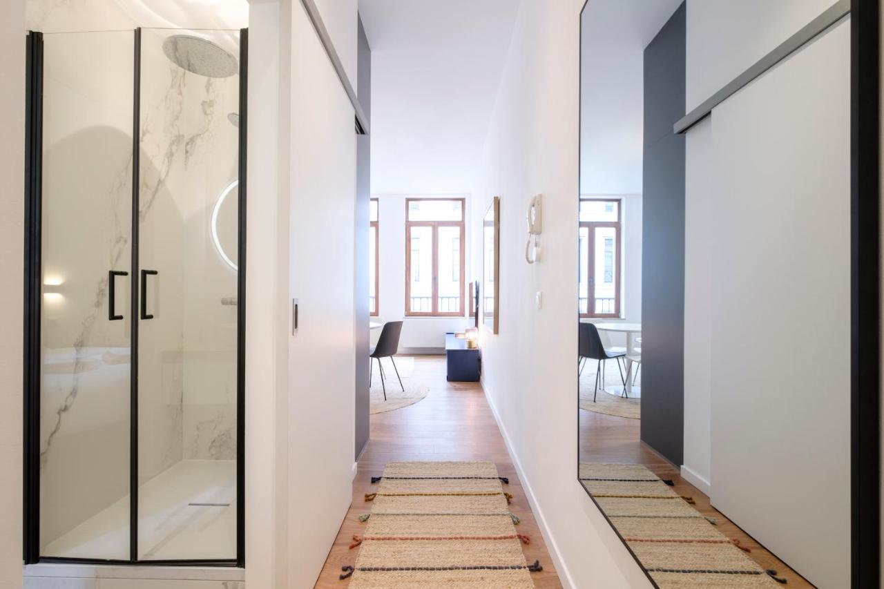The Duke Flats - 1 Bedroom Grand Place Apartment *